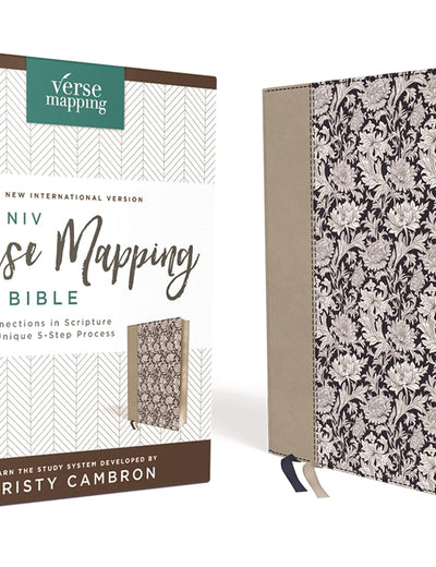 NIV, Verse Mapping Bible, Leathersoft, Navy Floral, Thumb Indexed, Comfort Print: Find Connections in Scripture Using a Unique 5-Step Process