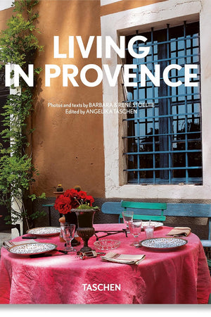 Living in Provence. 45th Ed. (45th Edition) (Multilingual Edition)